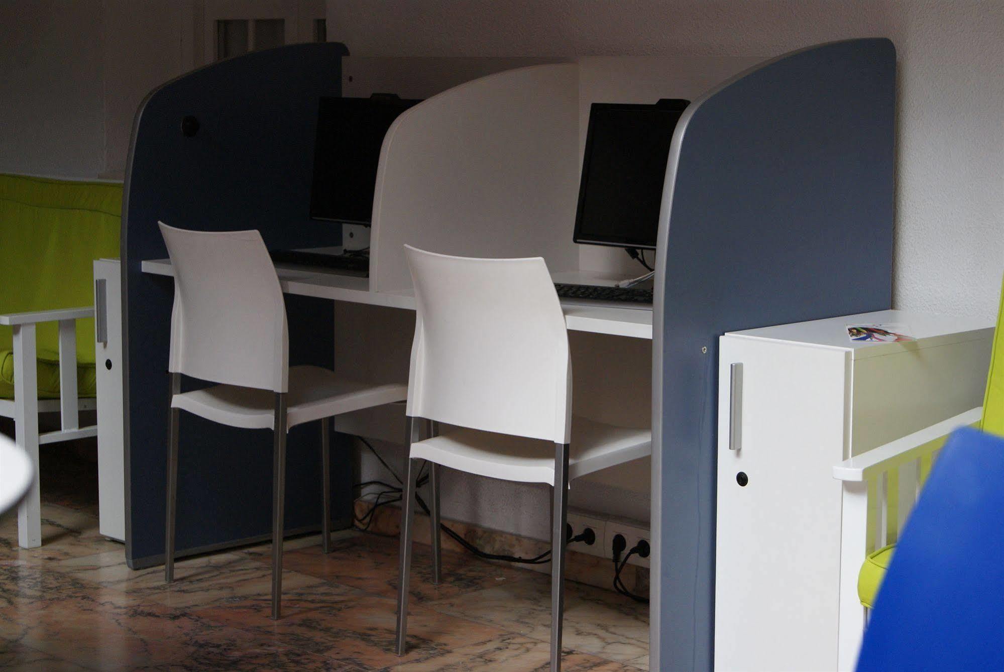 Albergue Inturjoven Huelva Luaran gambar